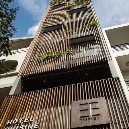ทริปเปิล อี โฮเต็ล แอนด์ คุยซีน Hotel โฮจิมินห์ซิตี้ ภายนอก รูปภาพ