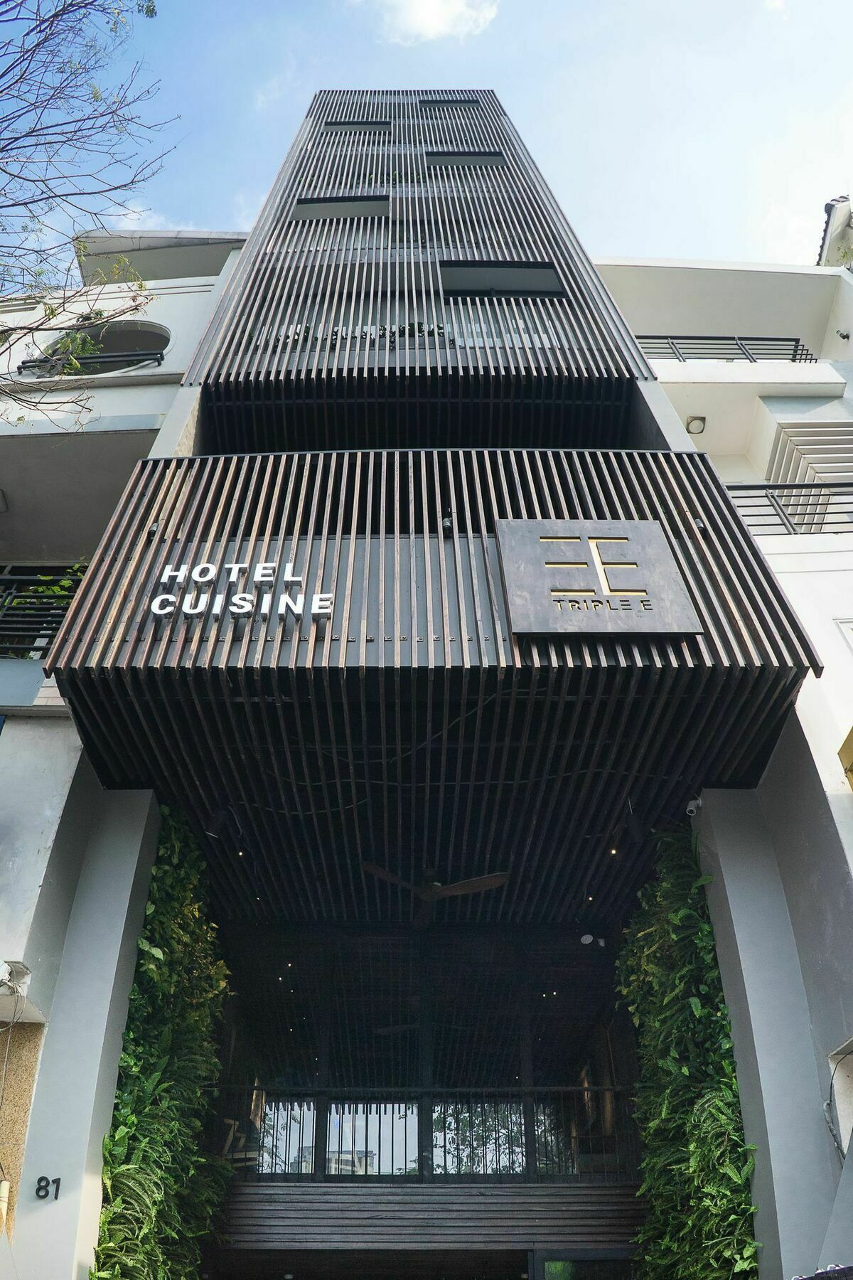 ทริปเปิล อี โฮเต็ล แอนด์ คุยซีน Hotel โฮจิมินห์ซิตี้ ภายนอก รูปภาพ