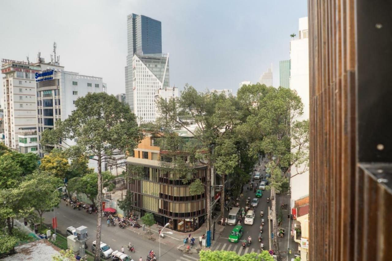 ทริปเปิล อี โฮเต็ล แอนด์ คุยซีน Hotel โฮจิมินห์ซิตี้ ภายนอก รูปภาพ